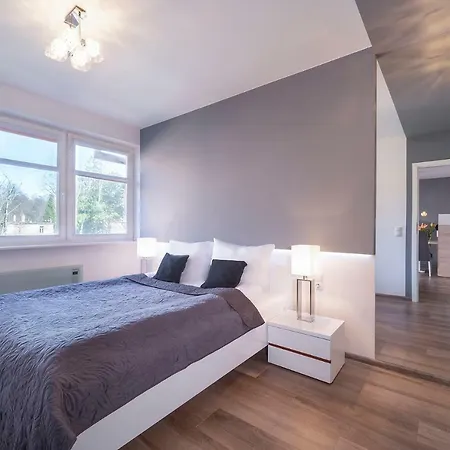 Secret Garden By Renters Apartment *